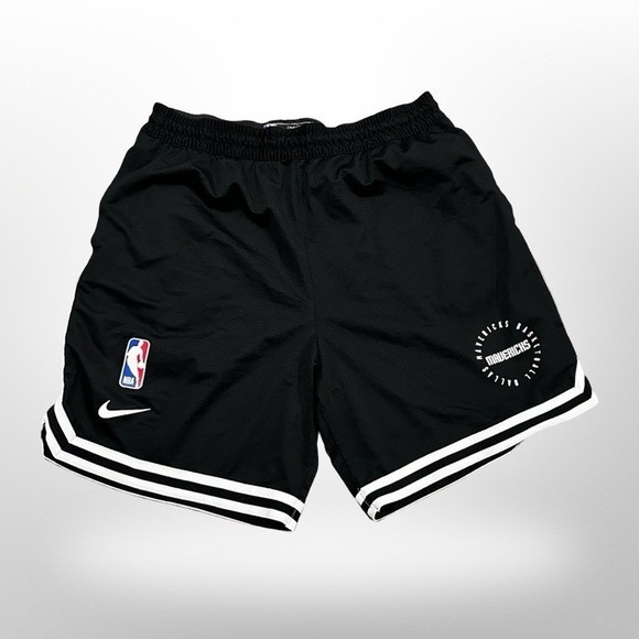 Nike Dallas Mavericks NBA Authentics Practice Shorts Mens 2XL FV0583-010 EUC - Picture 3 of 8